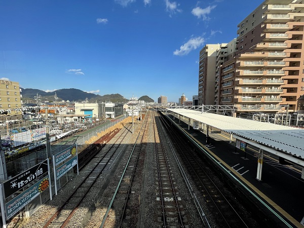 JR焼津駅（静岡駅方面の線路）