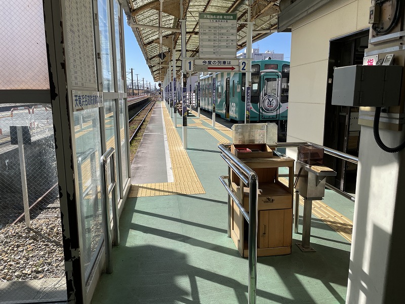 改札口（天浜線 掛川駅）