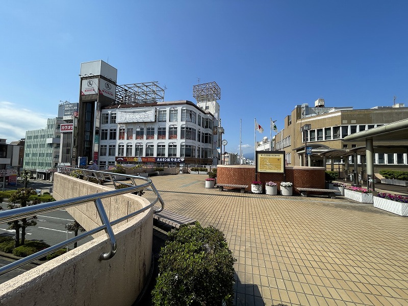 北口ペデストリアンデッキ（JR富士駅）