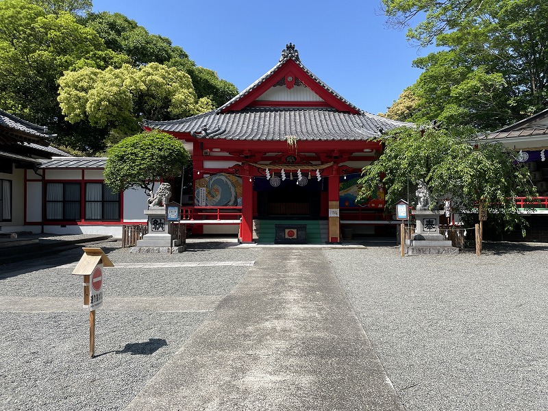 拝殿（米之宮浅間神社）