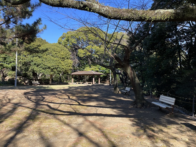 山頂の広場（清水山公園）