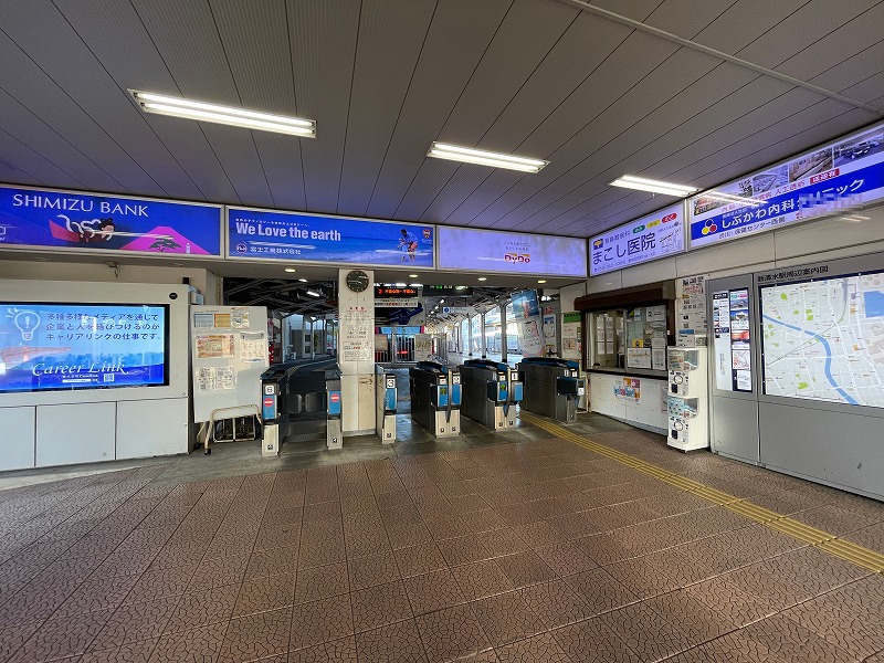 改札口（静岡鉄道 新清水駅）