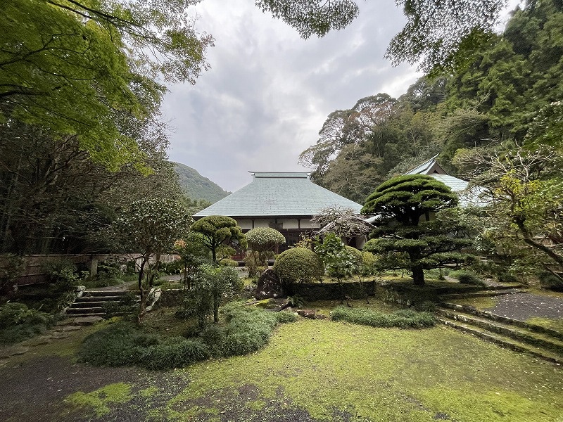 本堂（吐月峰柴屋寺）