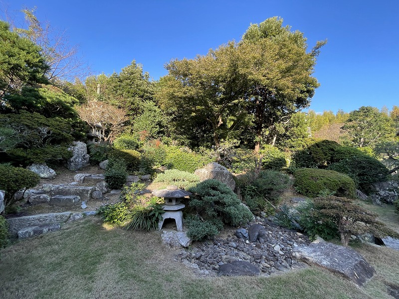 大庭園（福王寺）