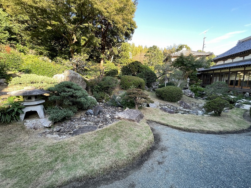 大庭園（福王寺）