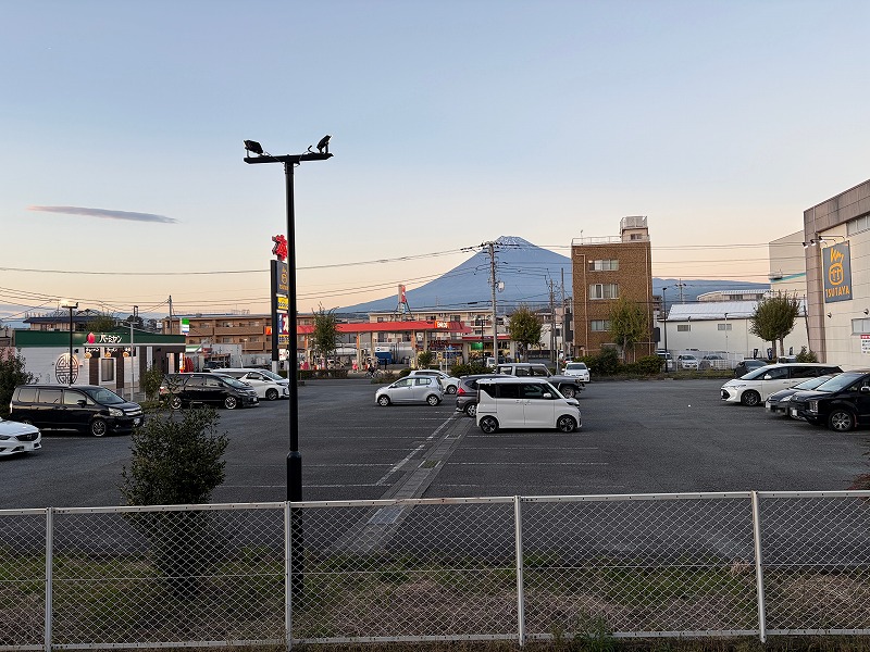 富士山（岳南電車 本吉原駅）