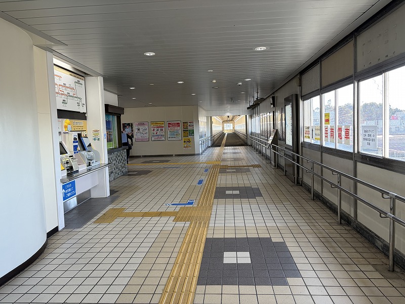 南北通路（JR吉原駅）