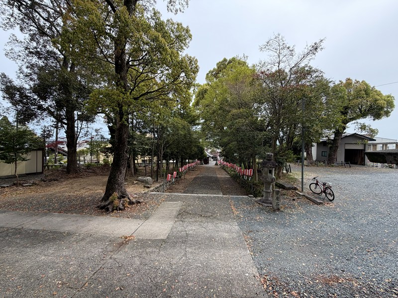 細江神社（参道）